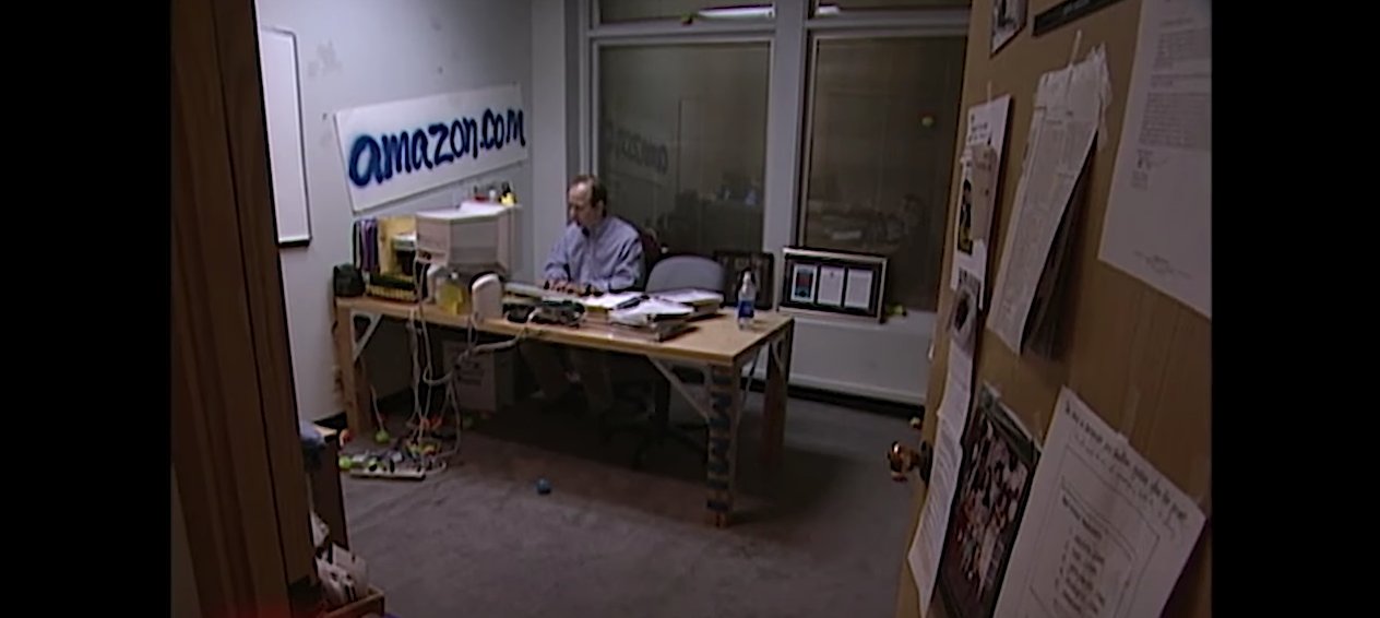Jeff Bezos' office in 1999.
